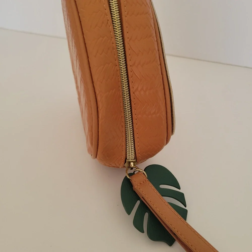 Bath & Body Works Coconut Cosmetic Bag Brown Faux Leather Wristlet Pouch Novelty